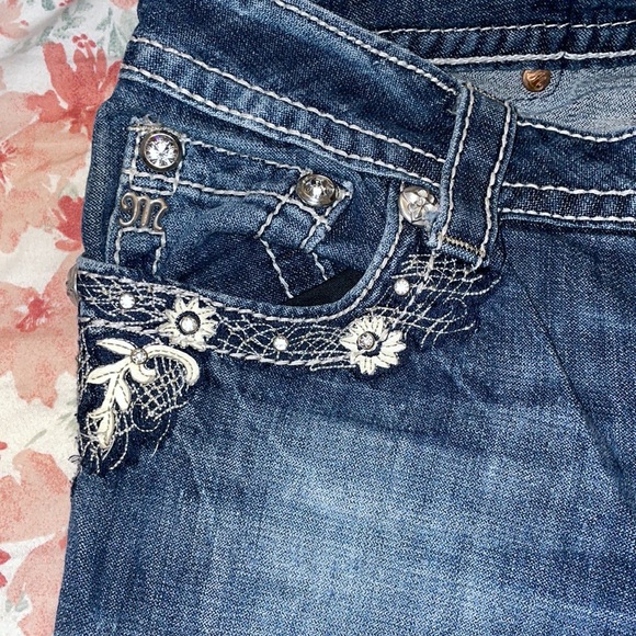 GUC Miss me bootleg jeans - Picture 2 of 5